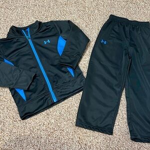 Boys Under Armour Dark Gray and Blue Athletic Set